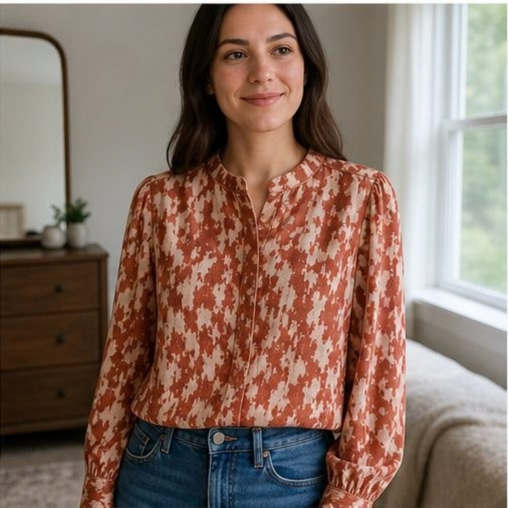 Gray Button Blouse - Picture 2 of 6